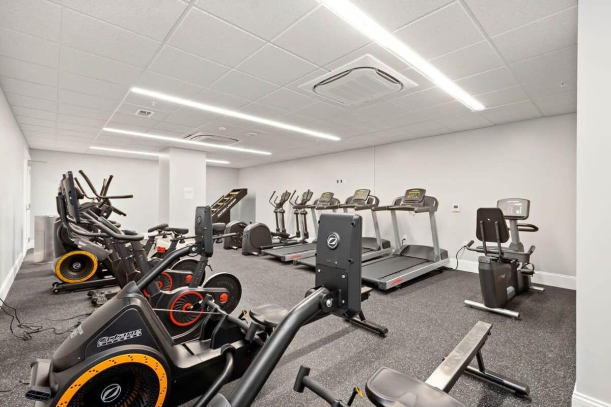 Cozysuites 1Br, Ppg Paints Arena, Pitts ピッツバーグ エクステリア 写真
