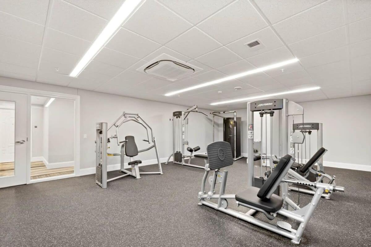 Cozysuites 1Br, Ppg Paints Arena, Pitts ピッツバーグ エクステリア 写真