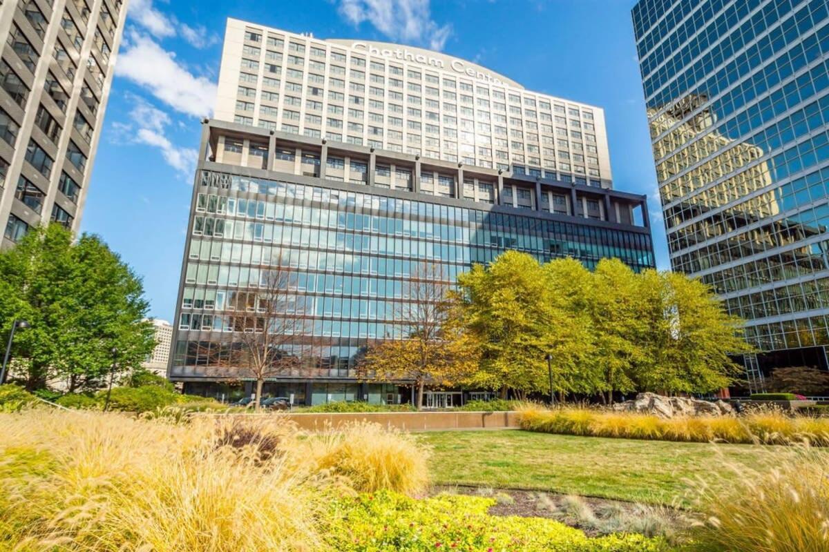 Cozysuites 1Br, Ppg Paints Arena, Pitts ピッツバーグ エクステリア 写真